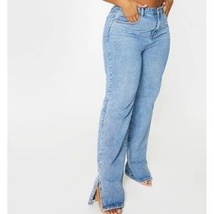 Pretty Little Thing Split Hem Straight Leg Jeans